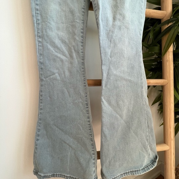 High waisted Flare jeans - Picture 3 of 6